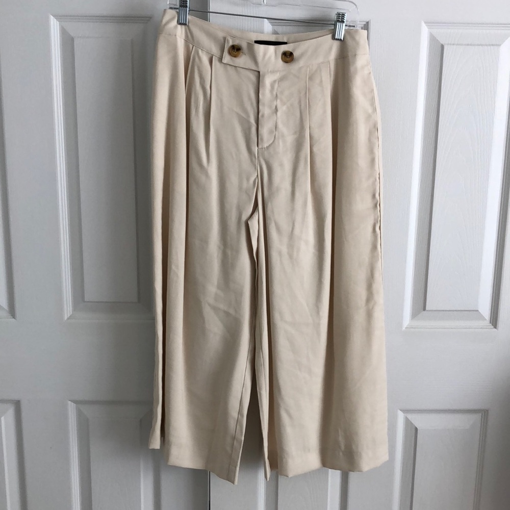 Just above the ankle cropped dress pants
